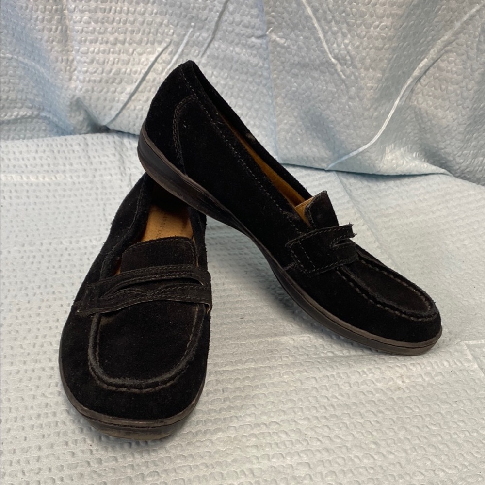 Lands' End size 5 1/5 Black Suede Loafers soft comfy work wear business casual‎